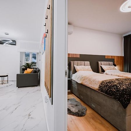 Apartmán Old Square Rijeka Exteriér fotografie