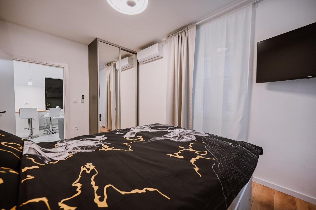 Apartmán Old Square Rijeka Exteriér fotografie