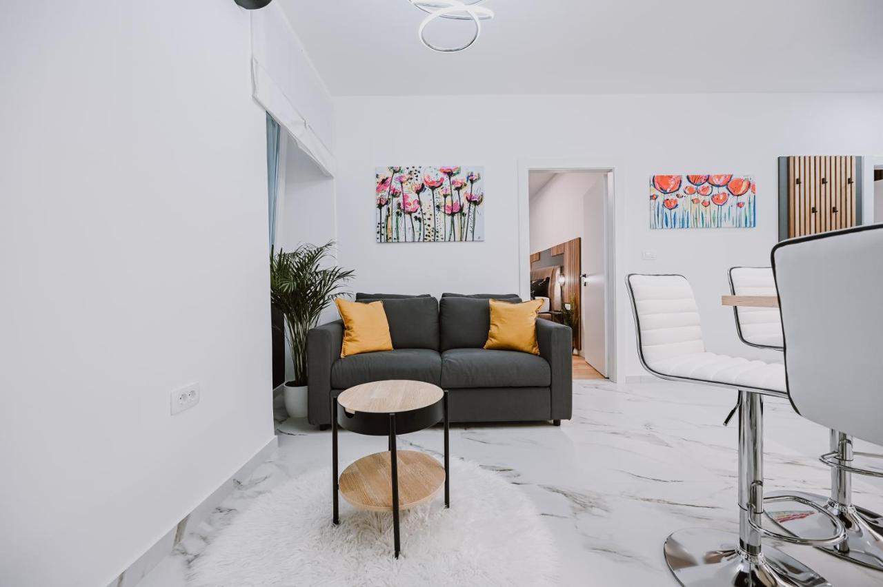 Apartmán Old Square Rijeka Exteriér fotografie