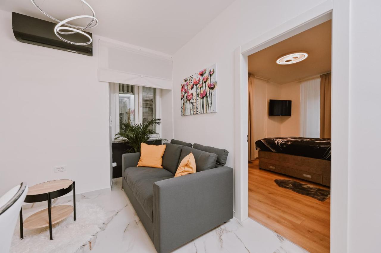 Apartmán Old Square Rijeka Exteriér fotografie