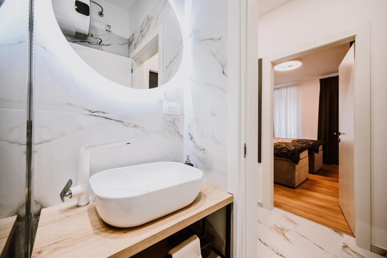 Apartmán Old Square Rijeka Exteriér fotografie